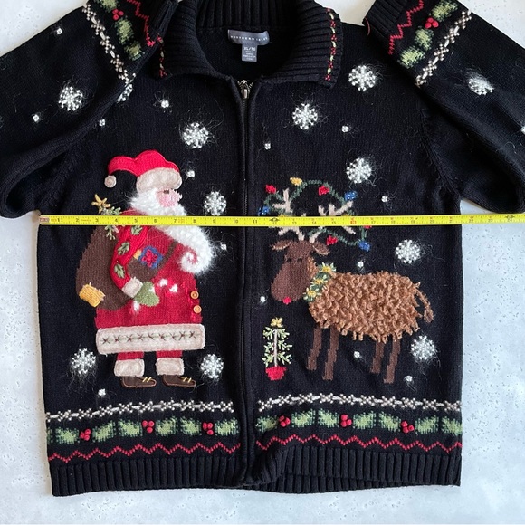 Vintage Northern Isles Black Knit Christmas Santa Reindeer Embroidered Cardigan - Picture 3 of 7